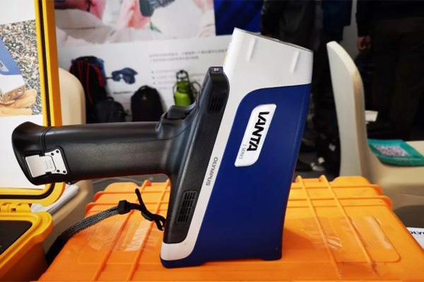 手持光譜儀在各個(gè)行業(yè)起到的作用 手持光譜儀在各個(gè)行業(yè)起到的作用